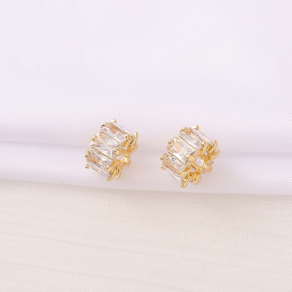 1 Piece 9*6mm Hole 5~5.9mm Copper Zircon 18K Gold Plated Round Square Polished Beads Spacer Bars display picture 4