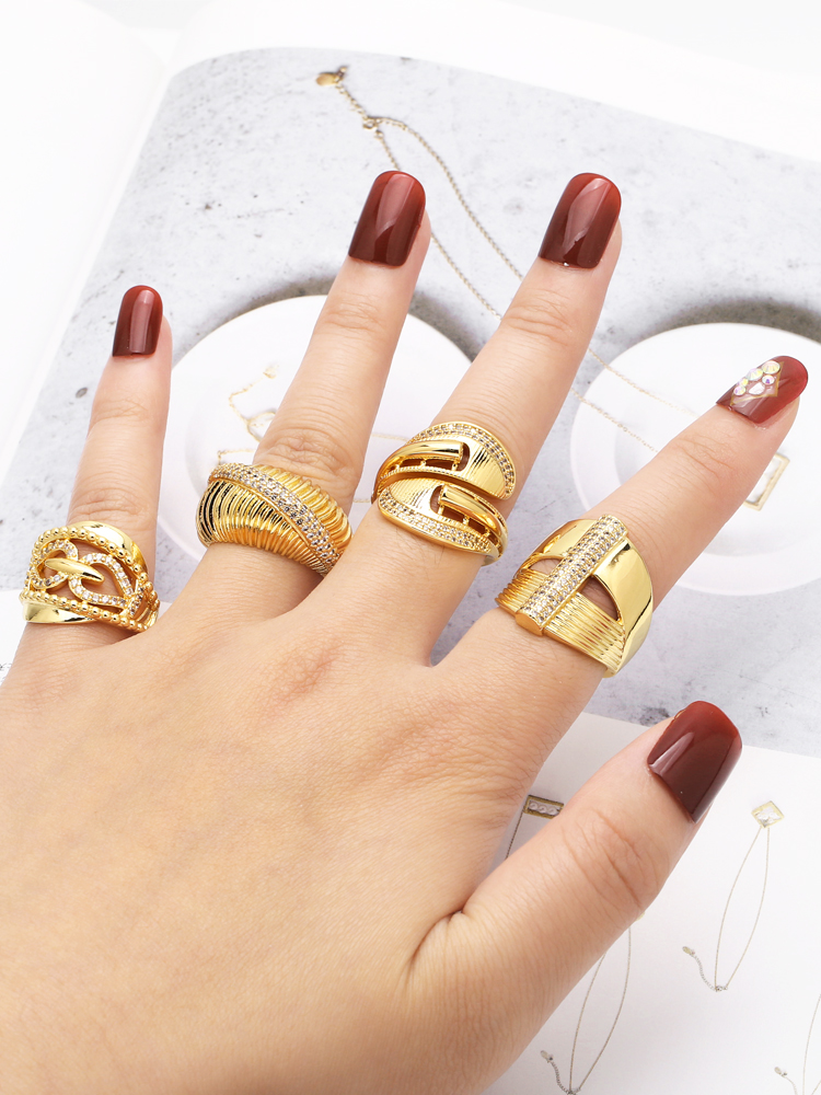 Wholesale Modern Style Simple Style Geometric Copper Plating Inlay 18K Gold Plated Zircon Rings display picture 3