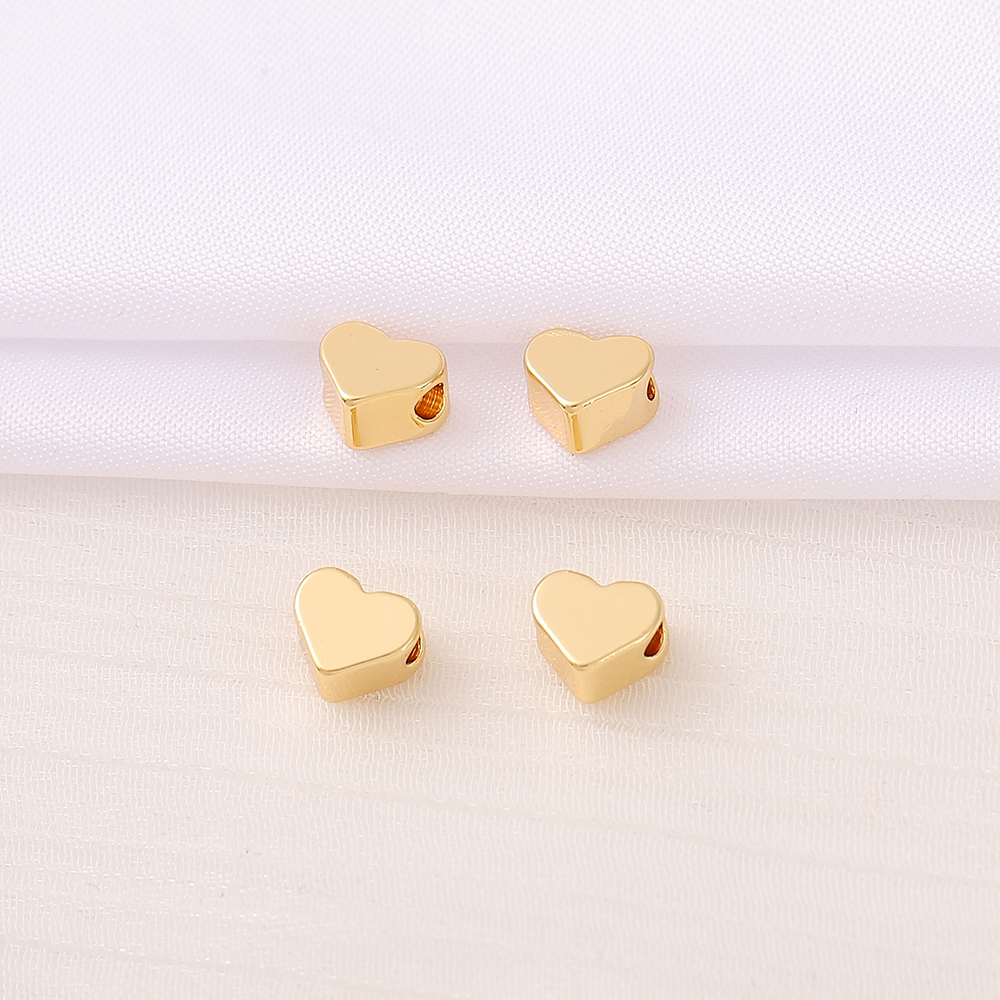 1 Piece 7 * 6mm 2MM Copper 18K Gold Plated Heart Shape Polished Beads display picture 5