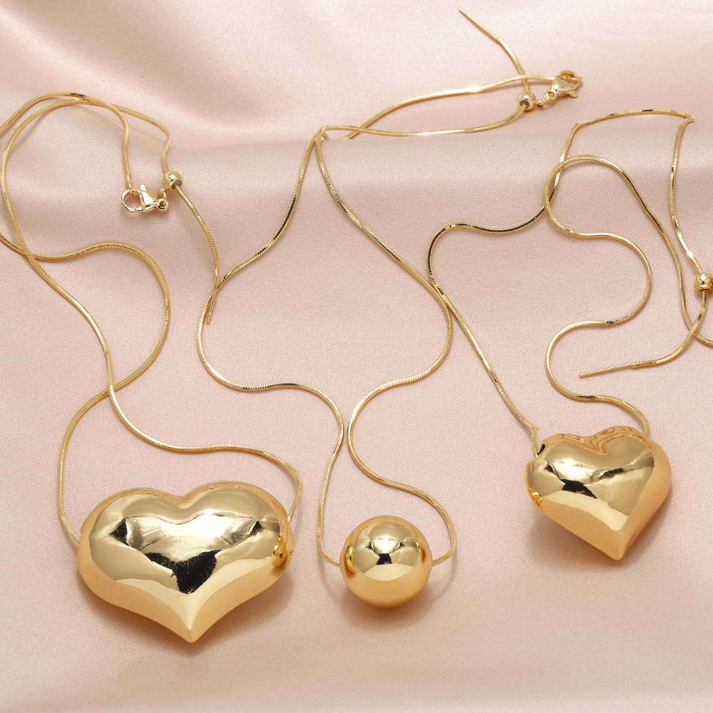 Kupfer 18 Karat Vergoldet Elegant Einfacher Stil Überzug Herzform Halskette Mit Anhänger display picture 3