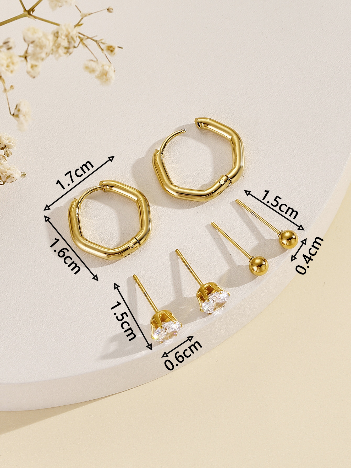 3 Pairs Simple Style Classic Style Heart Shape Plating Inlay 304 Stainless Steel Zircon 24K Gold Plated Ear Studs display picture 4