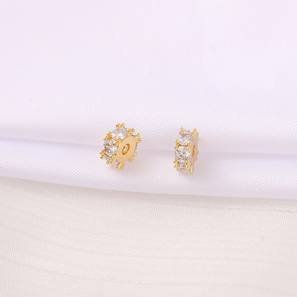 1 Piece 2.8*7mm 2MM Copper Zircon 18K Gold Plated Round Polished Beads Spacer Bars display picture 3