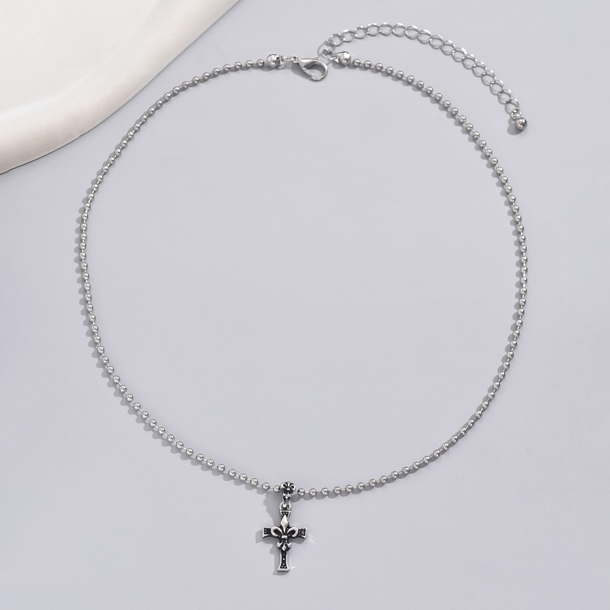 Wholesale Jewelry Retro Punk Cross Alloy Iron Zinc Pendant Necklace display picture 5