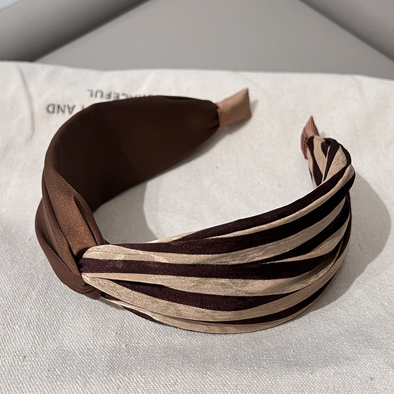Women's Elegant Modern Style Stripe Knot Cloth Metal Printing Hair Band display picture 7