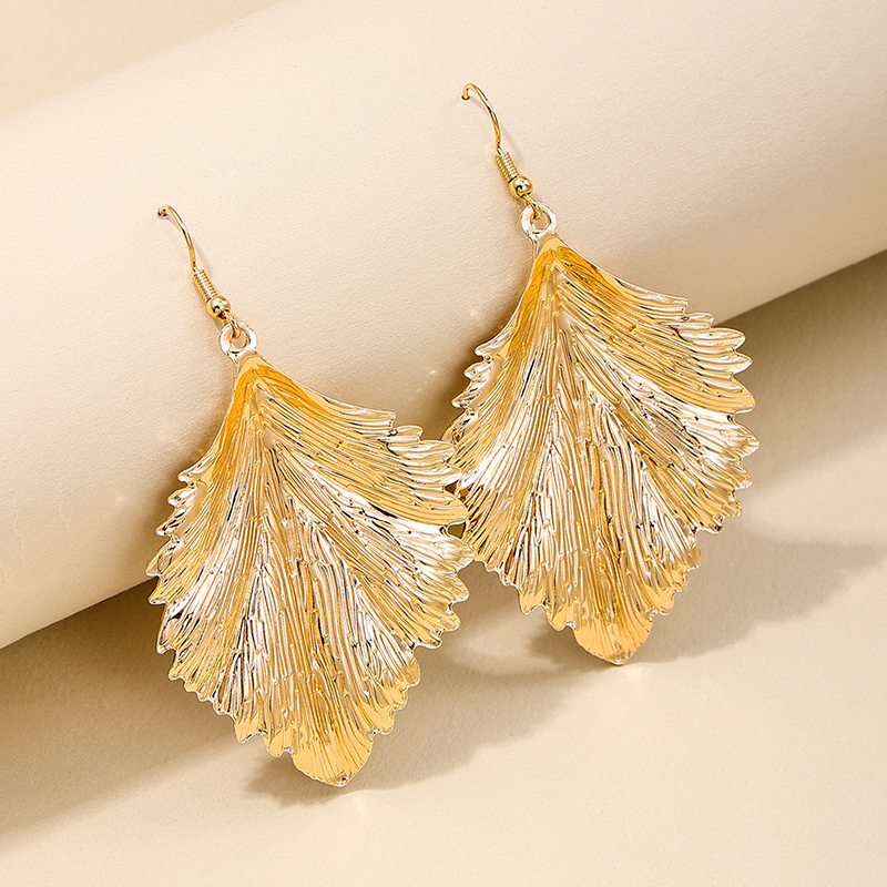 1 Pair Nordic Style Simple Style Leaves Alloy Drop Earrings display picture 1