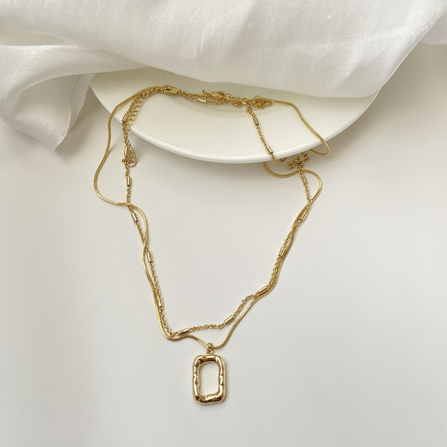 Cobre Chapados en oro de 18k Elegante Señora Cuadrado Collares En Capas display picture 2