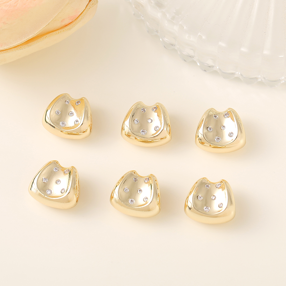 1 Piece 15*13mm 8.5*4.5mm Copper Zircon 18K Gold Plated Irregular Polished Beads display picture 1