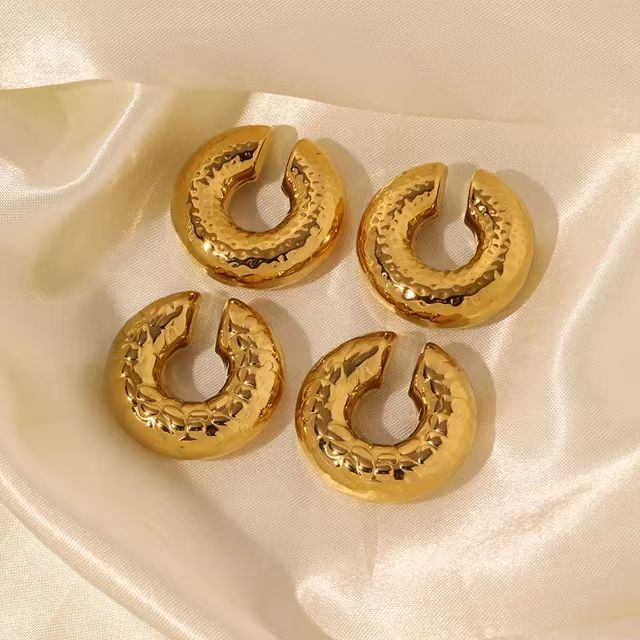 1 Pair Vintage Style Solid Color Plating 304 Stainless Steel None 18K Gold Plated Ear Cuffs display picture 5