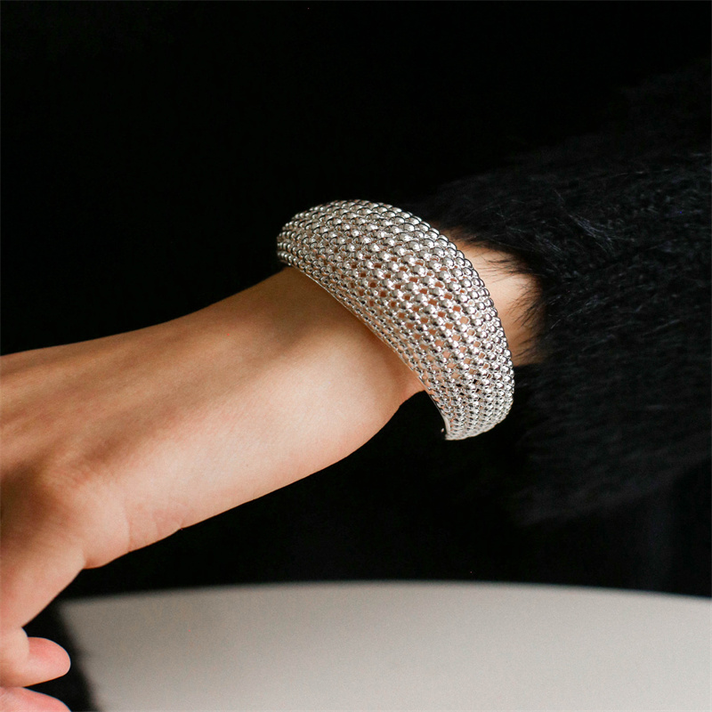 Copper Gold Plated Silver Plated Casual Vintage Style Commute Grid Plating Wristband Bangle display picture 12
