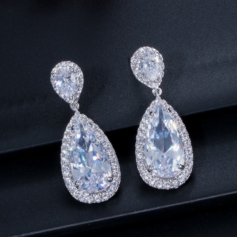 1 Pair Casual Romantic Water Droplets Inlay Copper Zircon Silver Plated Drop Earrings display picture 3
