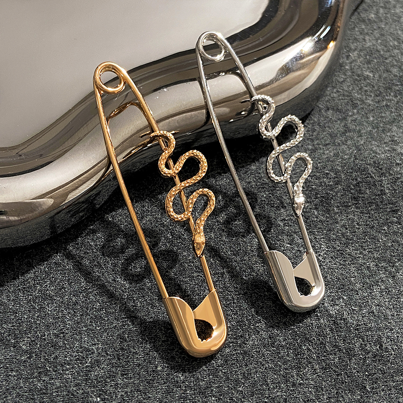 1 Piece Simple Style Streetwear Paper Clip Plating Alloy Gold Plated Silver Plated Earrings display picture 1