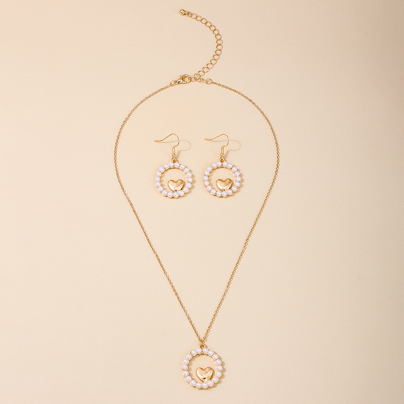 IG-Stil Einfacher Stil Herzform Zink-Legierung Aushöhlen Inlay Künstliche Perlen Frau Schmuck-Set display picture 1