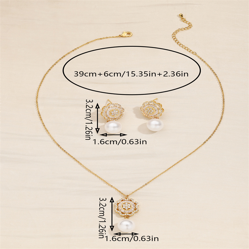 Copper 18K Gold Plated Simple Style Shiny Hollow Out Inlay Flower Pearl Zircon Jewelry Set display picture 1
