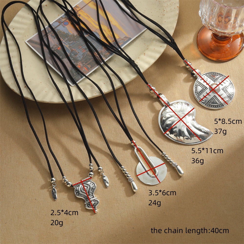 Vintage Style Simple Style Round CCB Alloy Velvet Inlay CCB Women's Pendant Necklace display picture 4