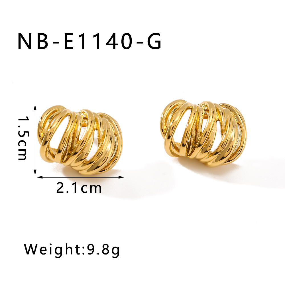 1 Pair IG Style Vintage Style Simple Style Lines Three-dimensional Hollow Out 304 Stainless Steel 18K Gold Plated Ear Studs display picture 2