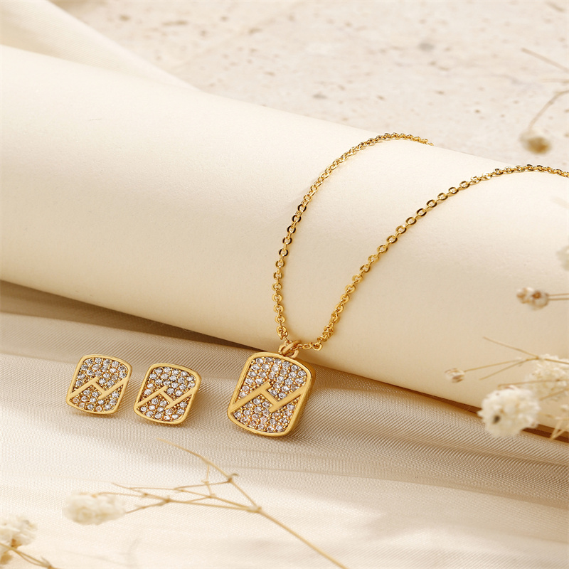 Copper 18K Gold Plated Casual Simple Style Inlay Rectangle Zircon Jewelry Set display picture 3