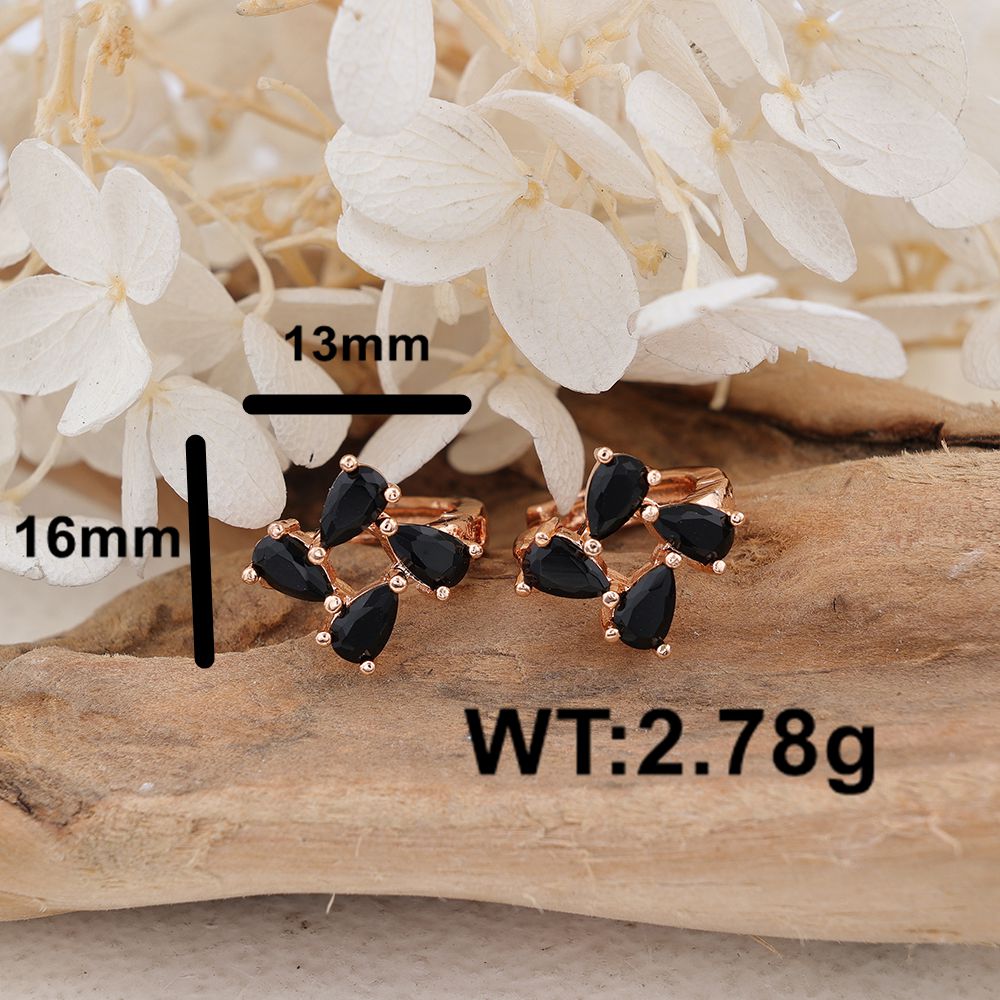 1 Pair Simple Style Classic Style Flower Plating Inlay Copper Zircon Rose Gold Plated Ear Studs display picture 5