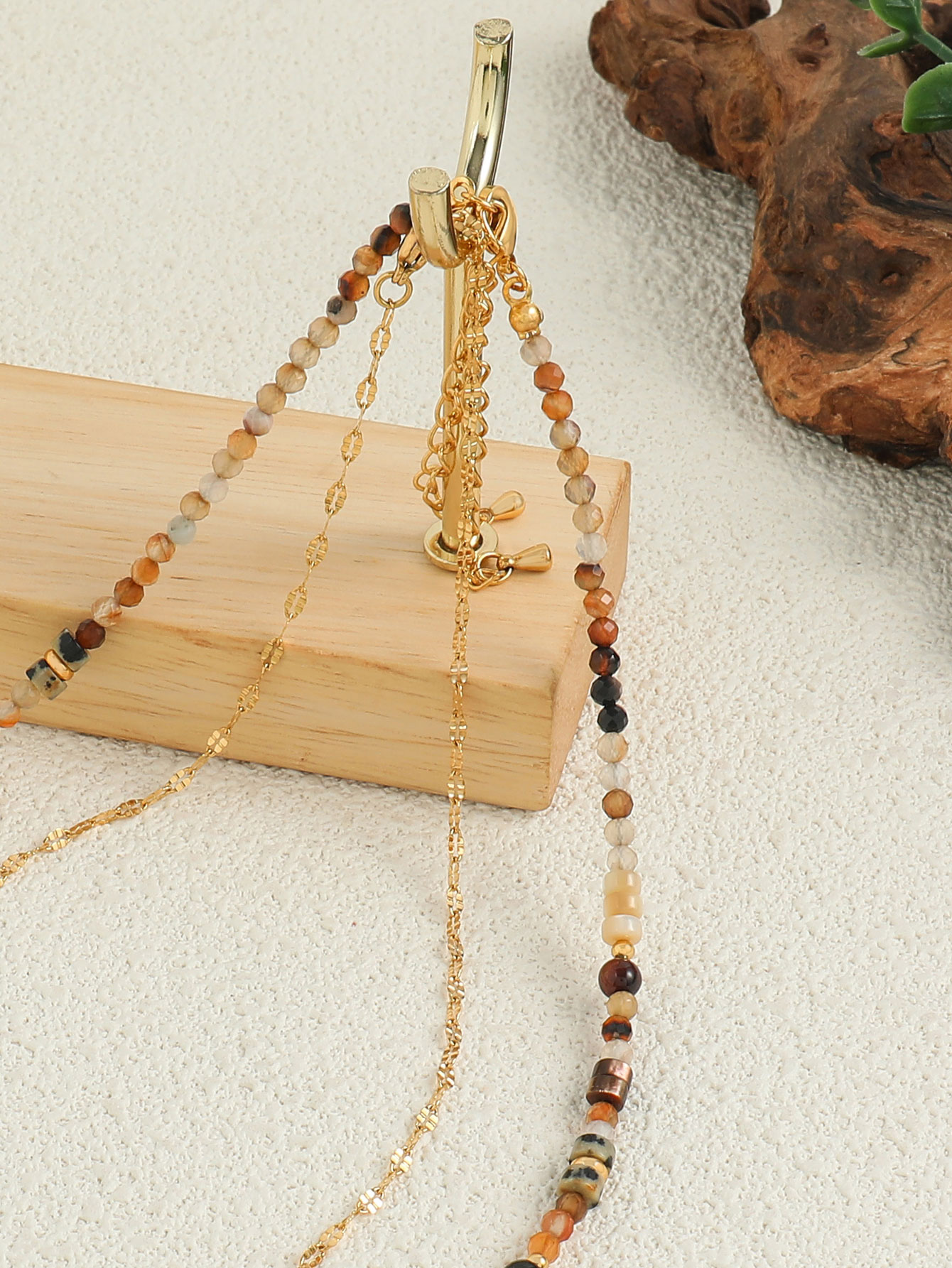 Elegant Vacation Streetwear Geometric Stone Shell Copper Beaded 18K Gold Plated Women's Double Layer Necklaces display picture 2
