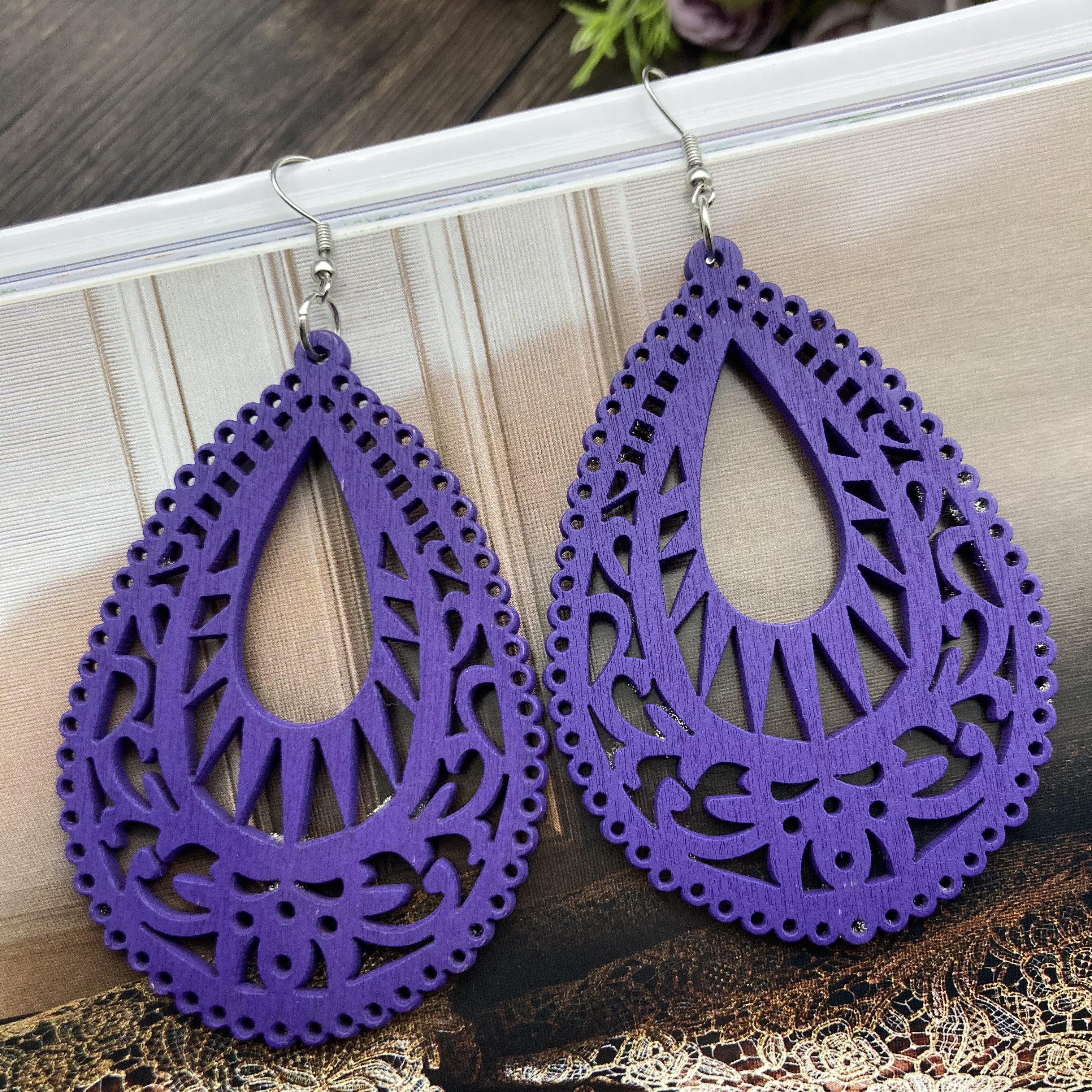 1 Pair Casual Retro Simple Style Water Droplets Stoving Varnish Wood Drop Earrings display picture 13