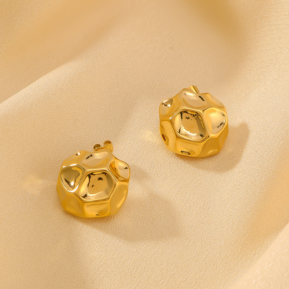 1 Pair IG Style Elegant Round Solid Color Asymmetrical 304 Stainless Steel 18K Gold Plated Ear Studs display picture 6