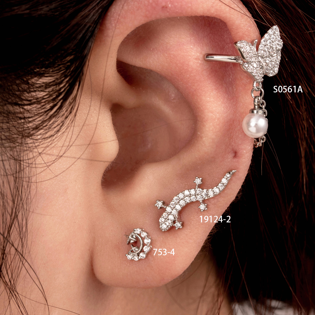 1 Piece Casual French Style Korean Style Gecko Moon Butterfly Chain Inlay Copper Pearl Zircon Drop Earrings Ear Studs display picture 4