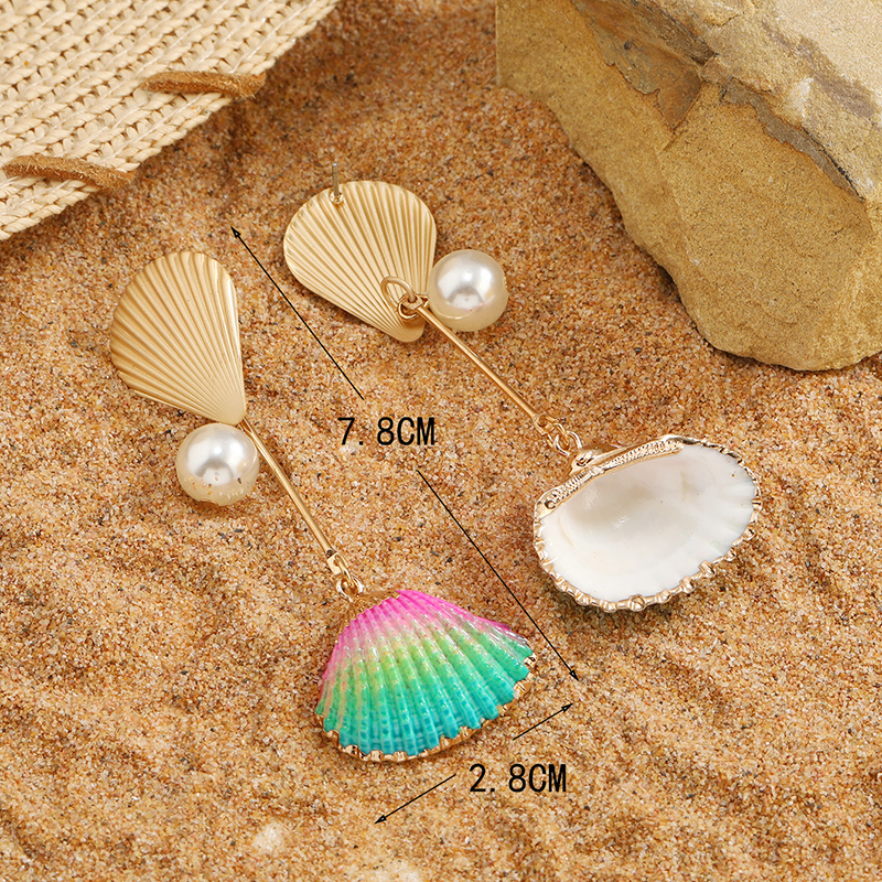 1 Pair Elegant Vacation Simple Style Shell Alloy Gold Plated Drop Earrings display picture 6