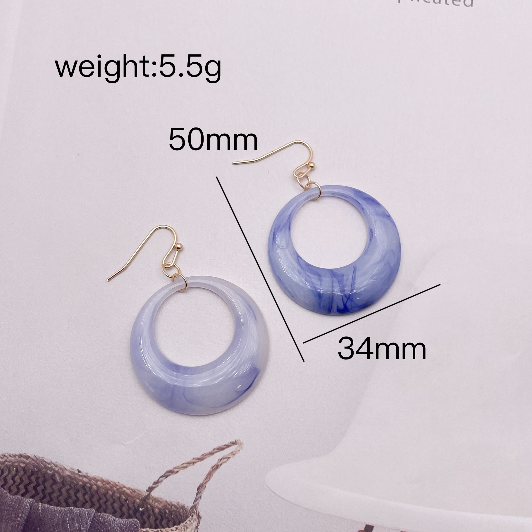 1 Pair Hawaiian Pastoral Simple Style Geometric Arylic Gold Plated Drop Earrings display picture 1