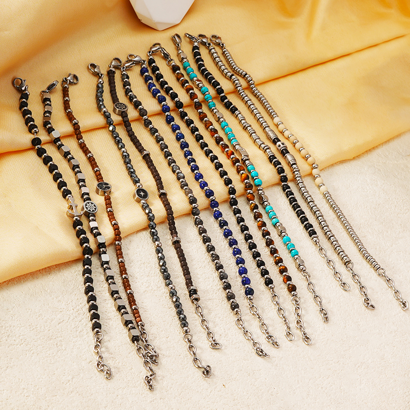 304 Stainless Steel Titanium Steel Vintage Style Simple Style Beaded Round Bracelets display picture 2