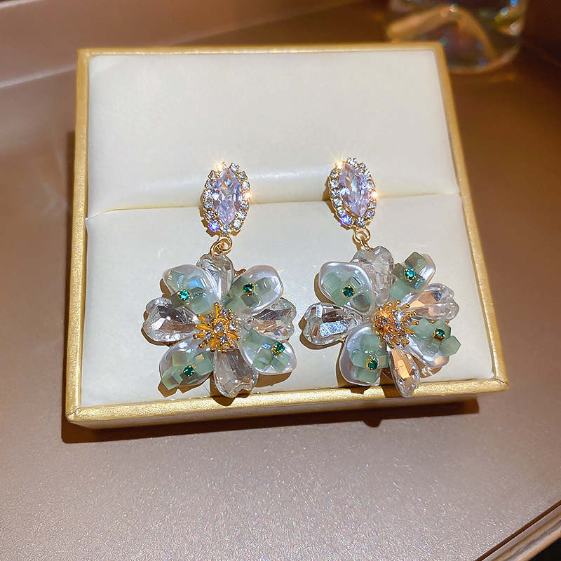 1 Pair Simple Style Classic Style Flower Inlay Alloy Rhinestones Drop Earrings display picture 6