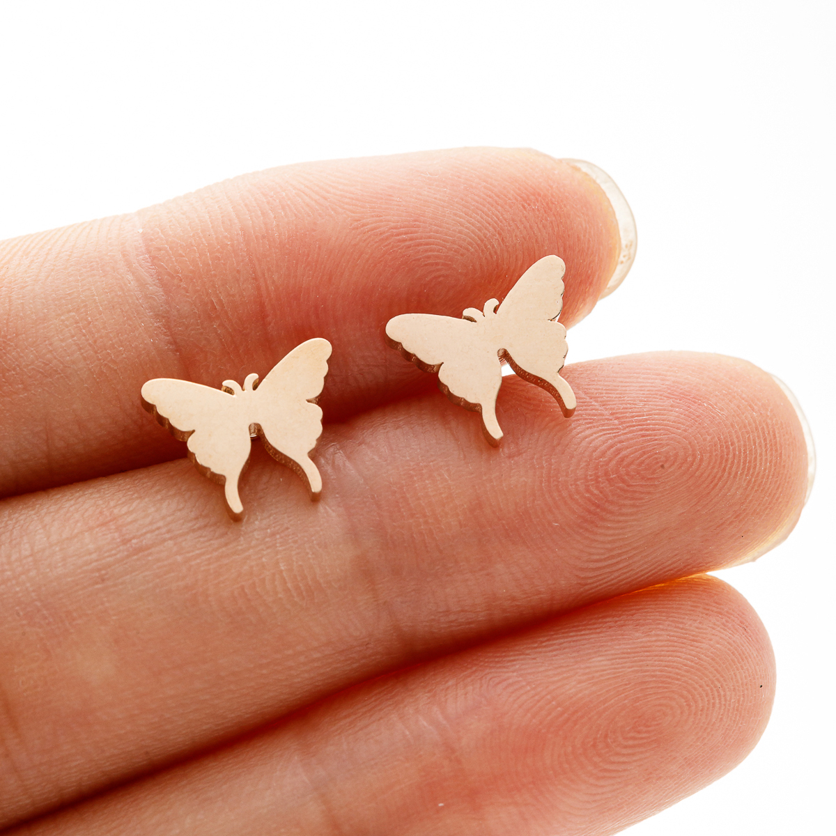 1 Pair Cute Japanese Style Cross Heart Shape Butterfly Hollow Out 304 Stainless Steel 18K Gold Plated Ear Studs display picture 8
