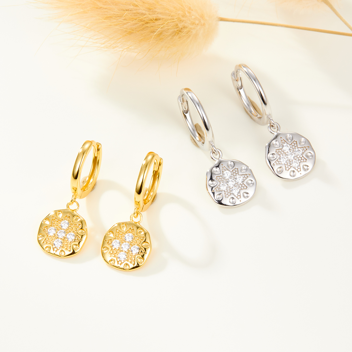1 Pair Casual Tropical Round Inlay Sterling Silver Zircon White Gold Plated Gold Plated Drop Earrings display picture 5