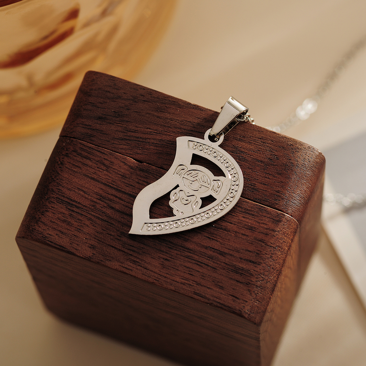 201 Edelstahl Einfacher Stil Basic Pendeln Herzform Menschlich Schlüssel Halskette Mit Anhänger display picture 2