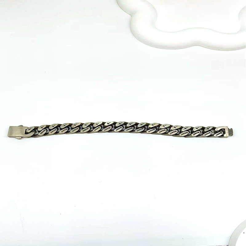 Simple Style Classic Style Cool Style Solid Color Titanium Steel Bracelets In Bulk display picture 1