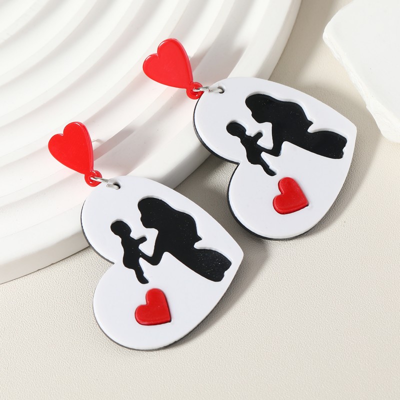 1 Pair Cute Heart Shape Printing Arylic Drop Earrings display picture 1