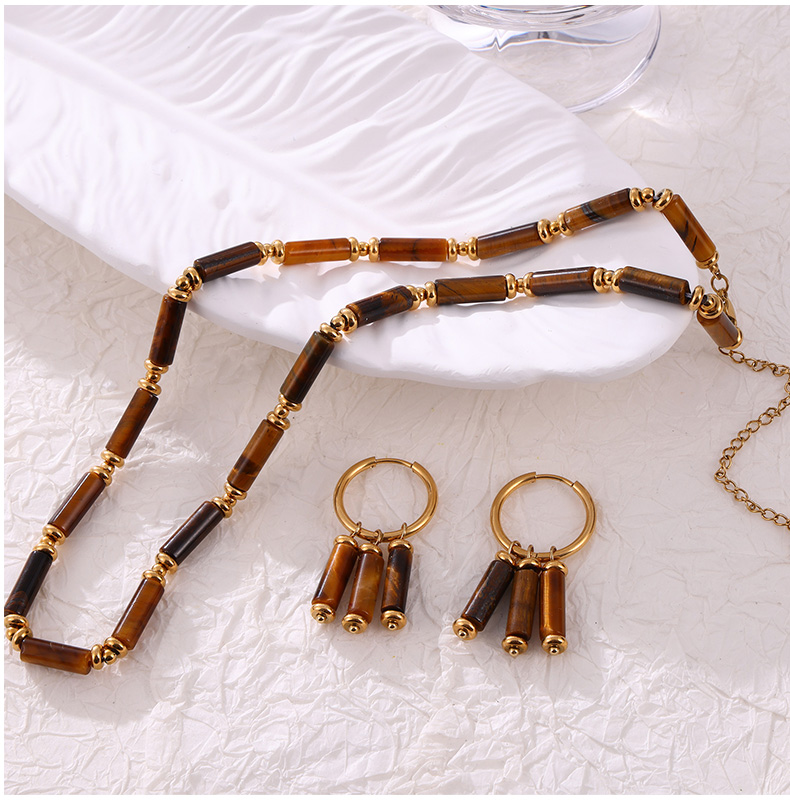 Elegant Retro Lady Round Oval Lines Tiger Eye Titanium Steel Beaded Plating Women's Earrings Necklace display picture 4