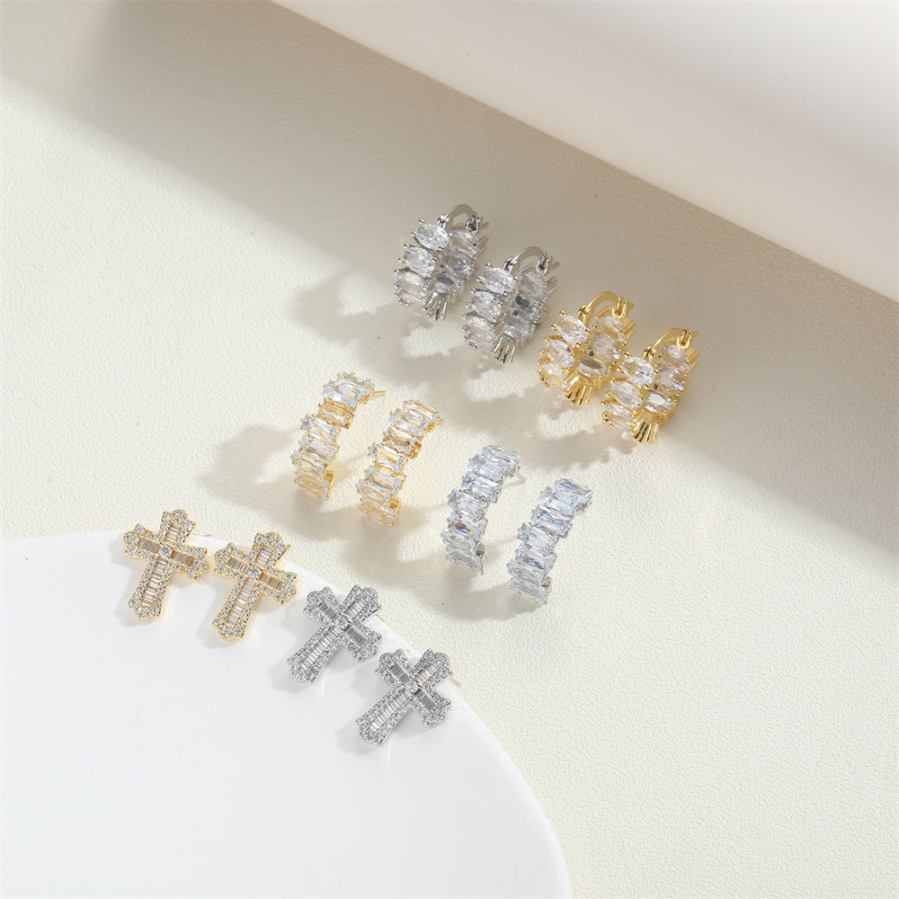 1 Pair Vintage Style Cross Inlay Copper Zircon 14K Gold Plated Ear Studs display picture 8