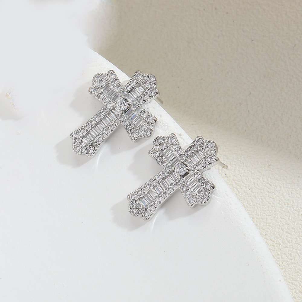 1 Pair Vintage Style Cross Inlay Copper Zircon 14K Gold Plated Ear Studs display picture 6