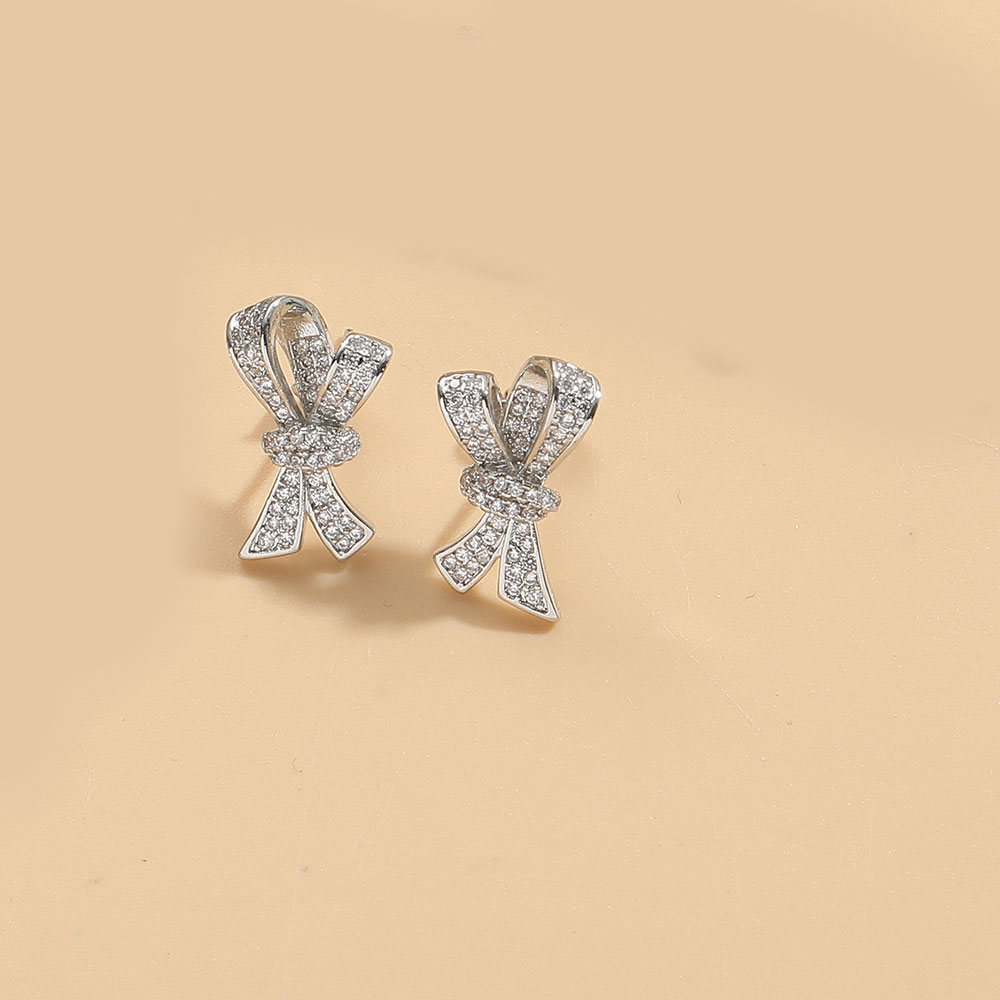 1 Pair Simple Style Flower Bow Knot Inlay Copper Zircon 14K Gold Plated Ear Studs display picture 3