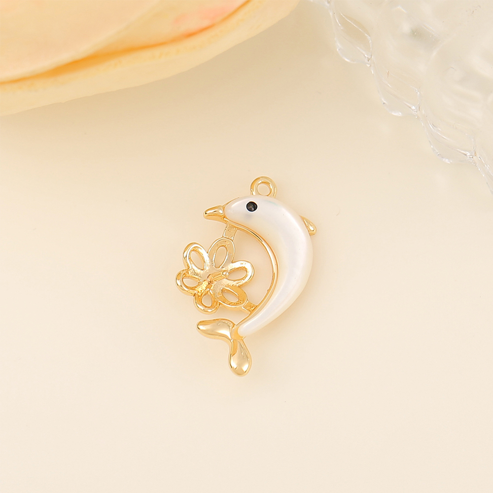 1 Piece 19*11mm Copper Shell 18K Gold Plated Dolphin Flower Shell Polished Pendant display picture 6