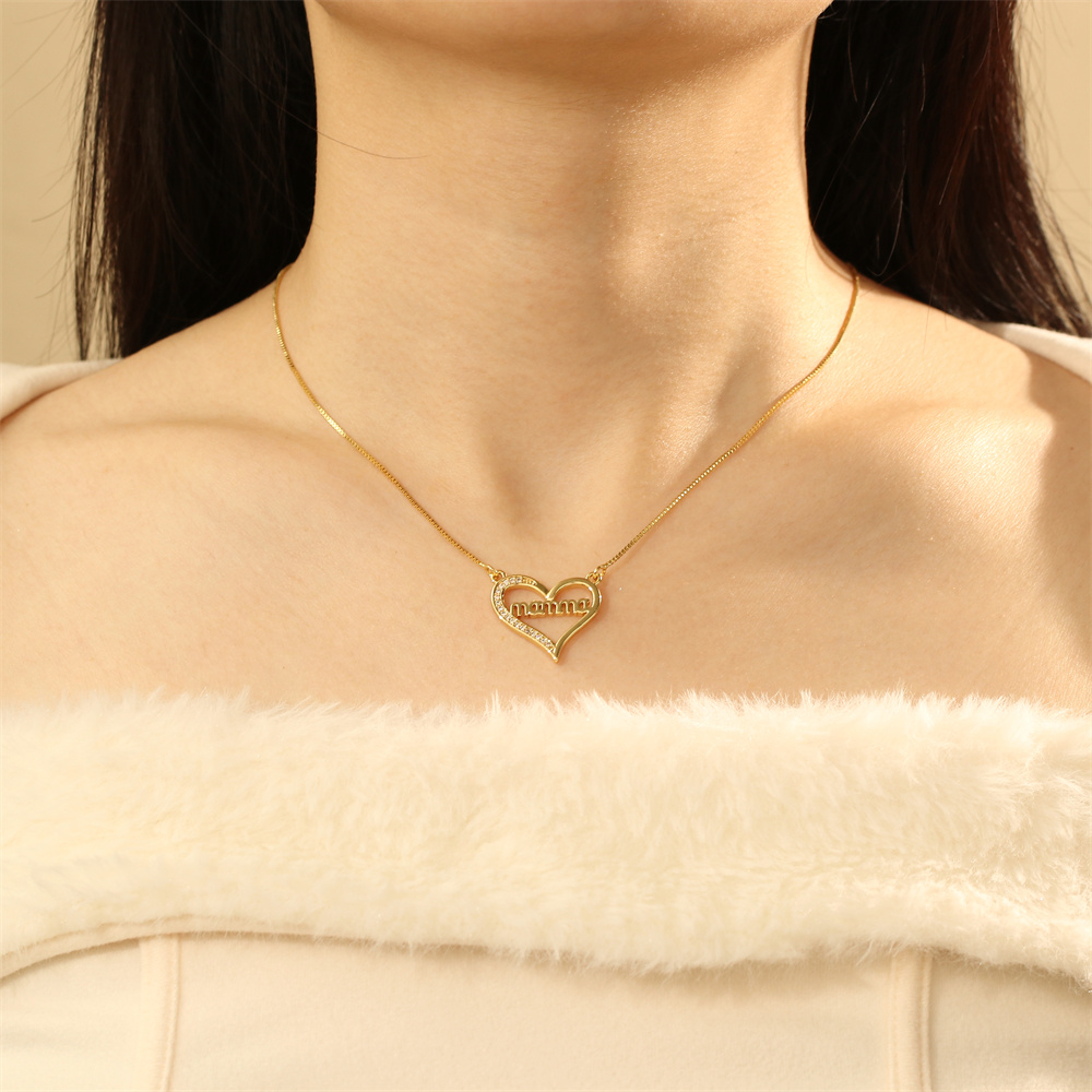 Cobre Chapados en oro de 18k Estilo IG Estilo Moderno Estilo Coreano Esmalte Embutido Carta Forma De Corazón Circón Collar Colgante display picture 6