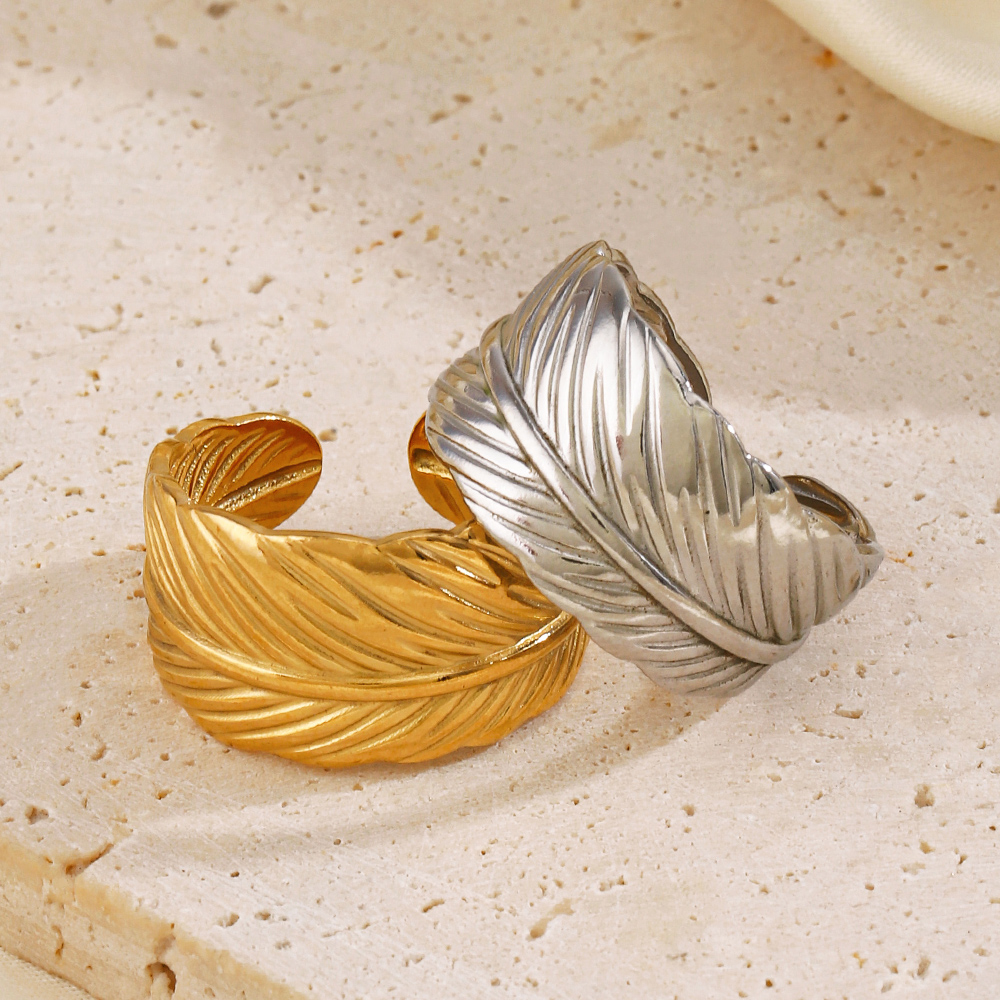 304 Stainless Steel 18K Gold Plated Simple Style Plating Feather Rings display picture 4