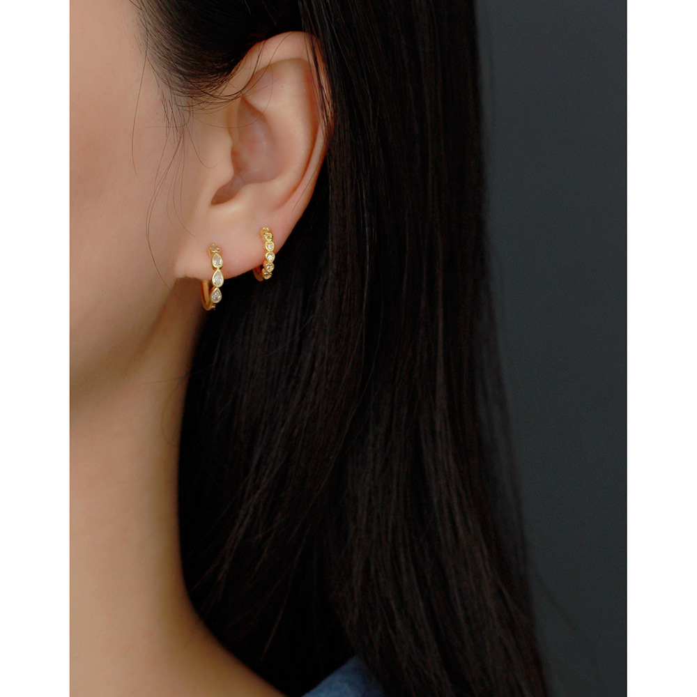 1 Pair IG Style Simple Style Water Droplets Plating Inlay Sterling Silver Zircon Hoop Earrings display picture 3