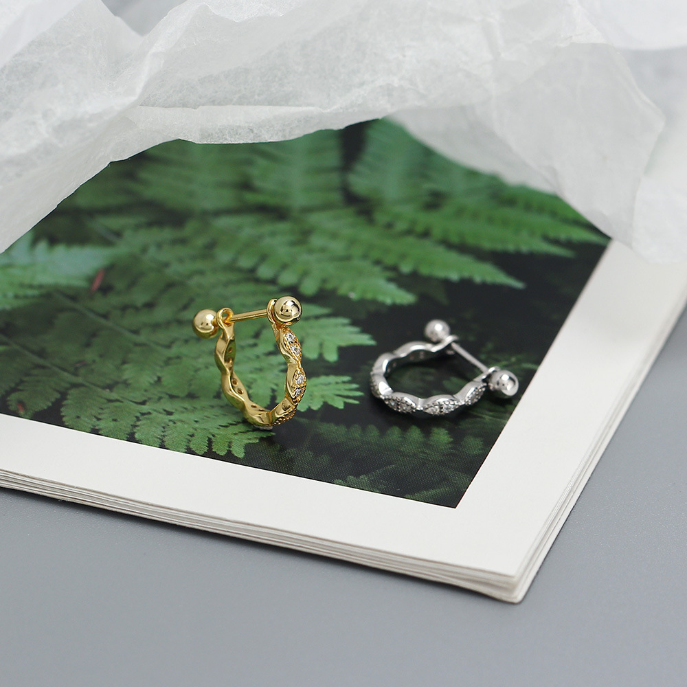 1 Paar IG-Stil Einfacher Stil Geometrisch Überzug Inlay Sterling Silber Künstlicher Diamant Ohrringe display picture 6