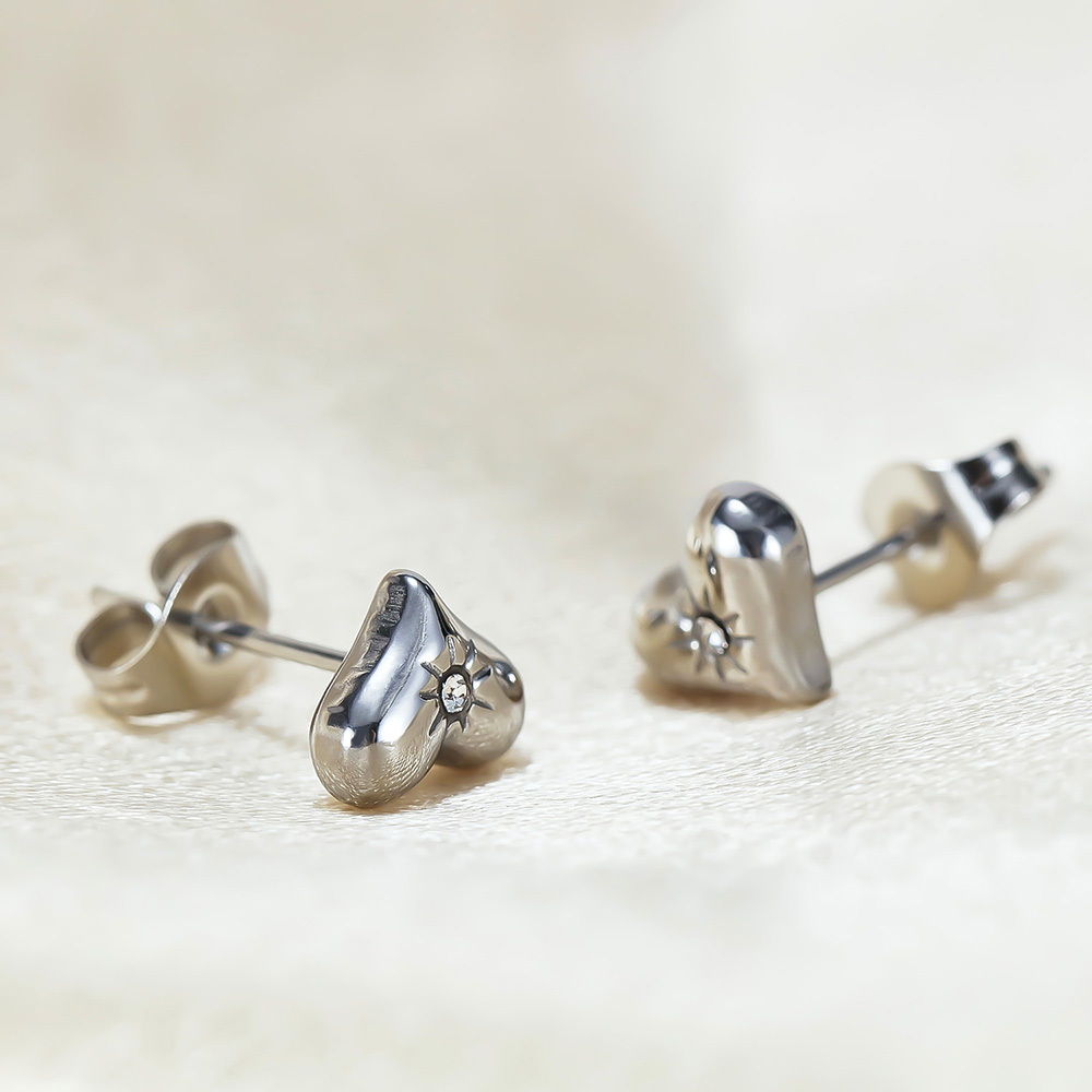 1 Pair Casual Simple Style Heart Shape Stainless Steel Zircon Ear Studs display picture 6