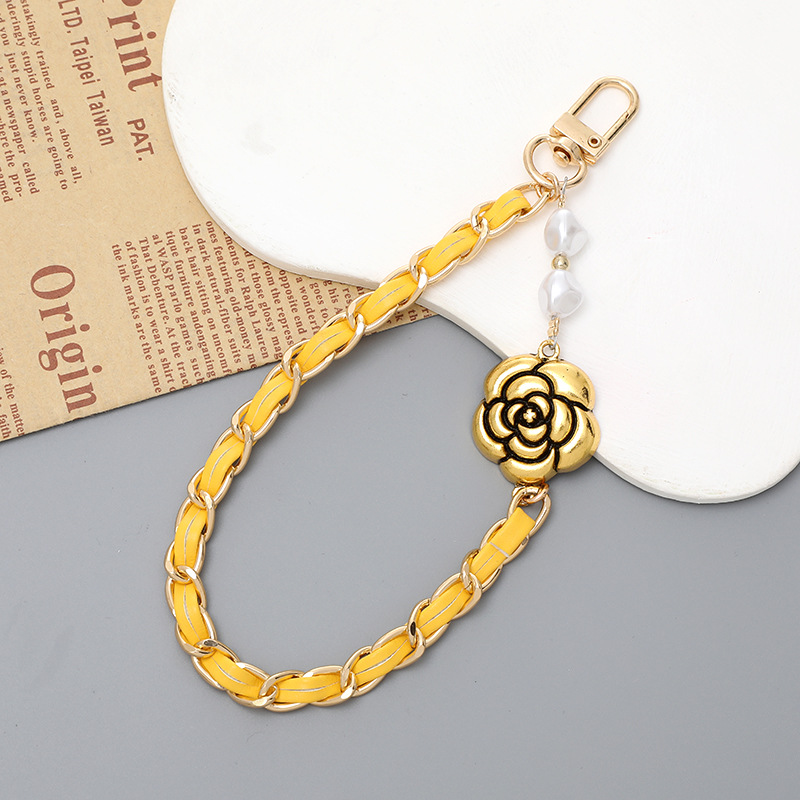Sweet Flower Alloy Chain Keychain display picture 20