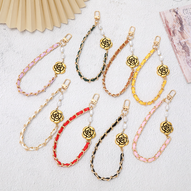 Sweet Flower Alloy Chain Keychain display picture 23