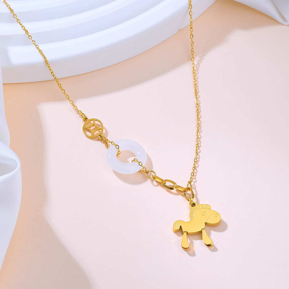 304 Stainless Steel Jade 18K Gold Plated Vintage Style Simple Style Plating Hollow Out O-Shape Horse Pendant Necklace display picture 2