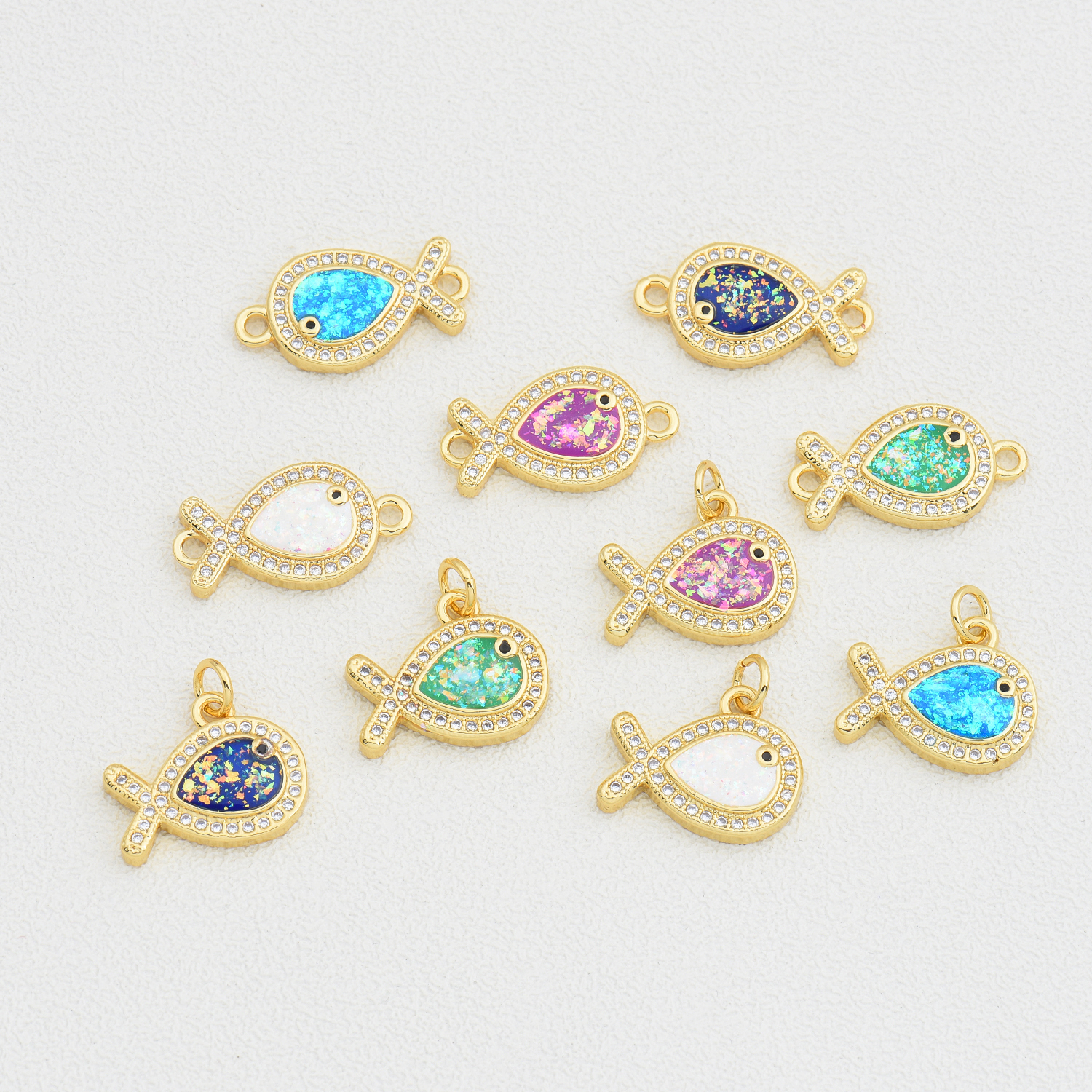 1 Piece 11 * 21mm 21 * 11mm Copper Zircon 18K Gold Plated Fish Polished Pendant display picture 2