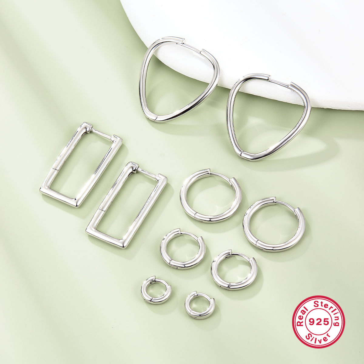 1 Pair Casual Simple Style Geometric Sterling Silver White Gold Plated Hoop Earrings display picture 8