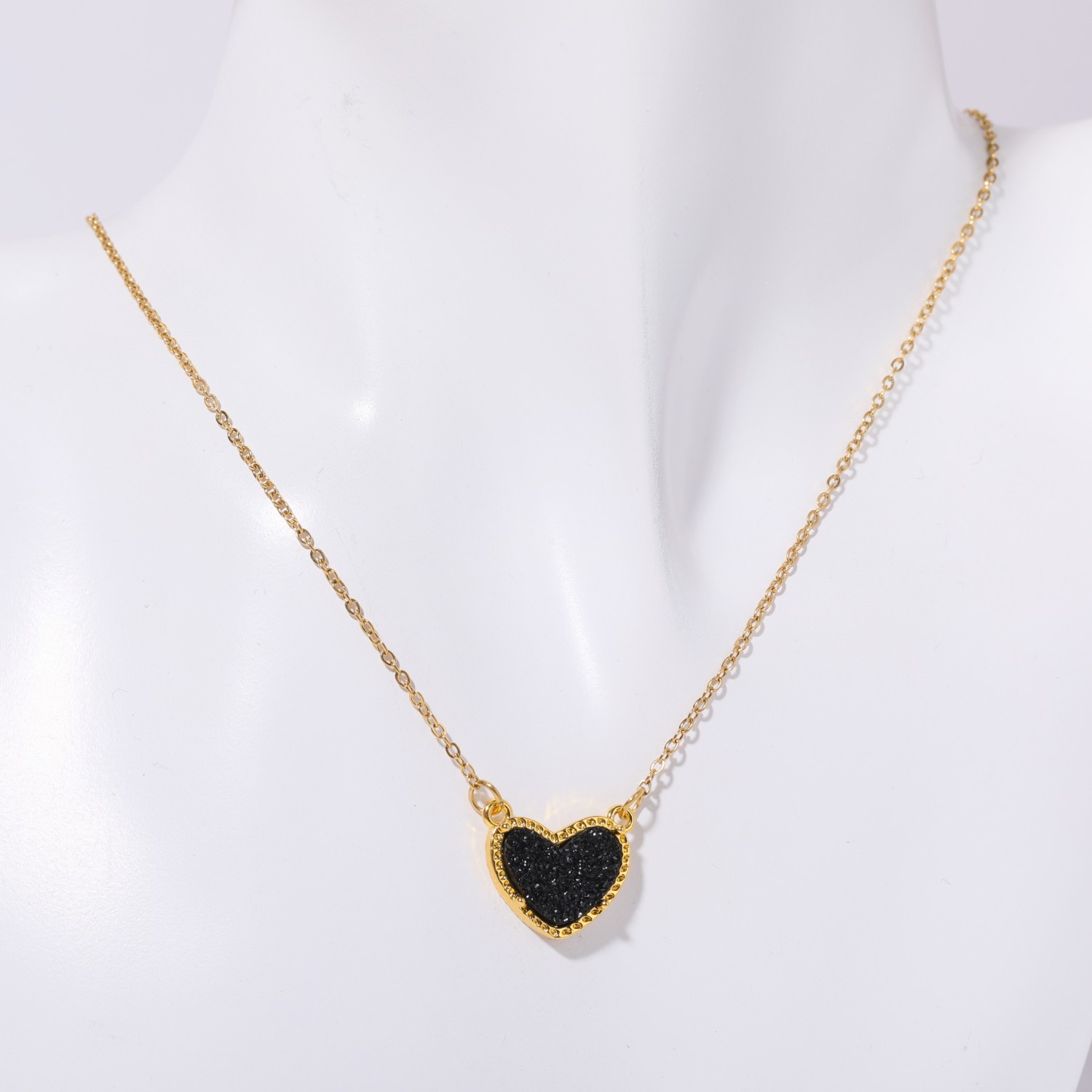 Kupfer Vergoldet Lässig Einfacher Stil Überzug Herzform Halskette Mit Anhänger display picture 1